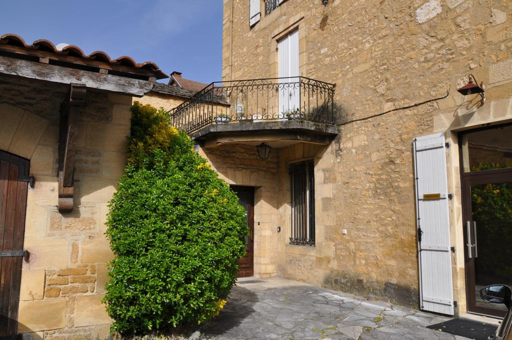 Appartement La Couronne Sarlat-La-Caneda Ngoại thất bức ảnh